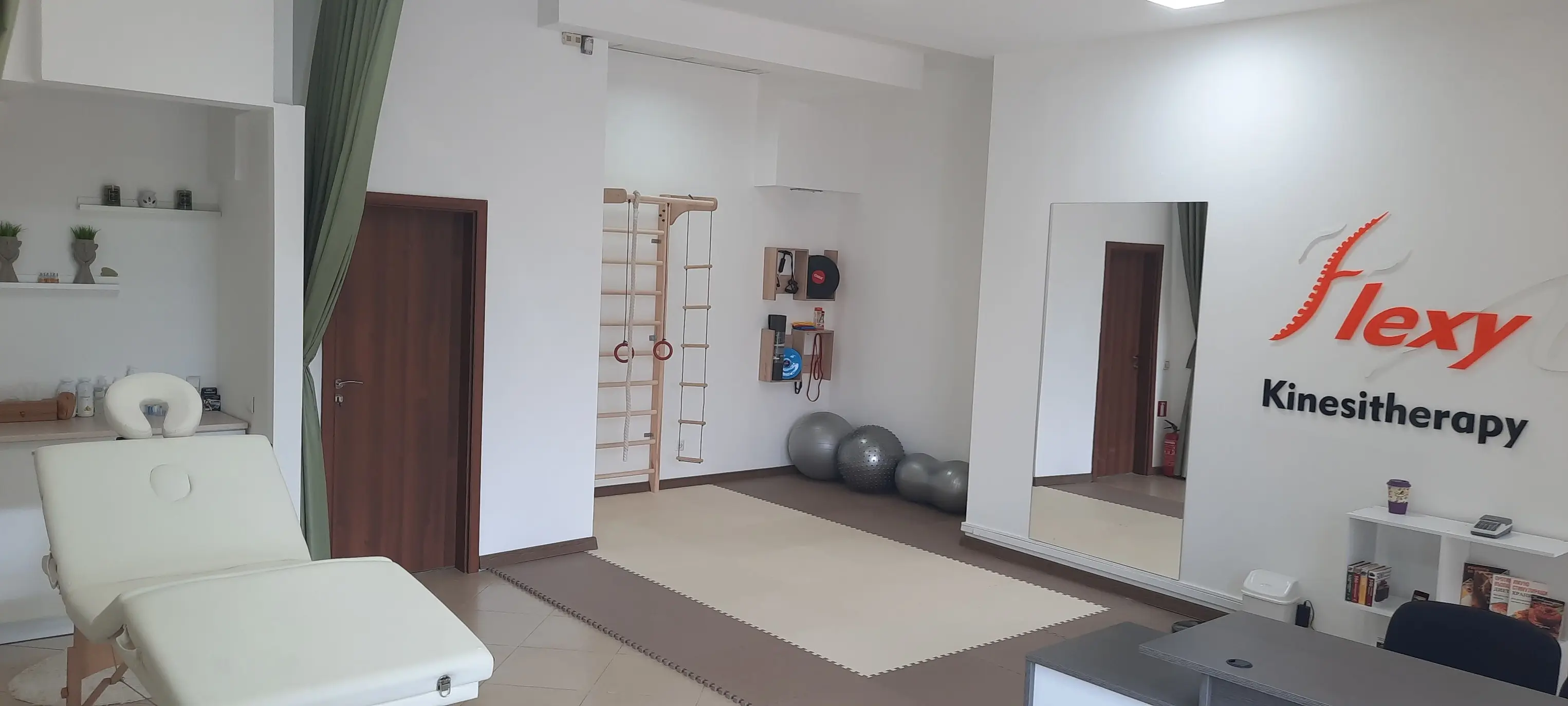 Flexy D office
